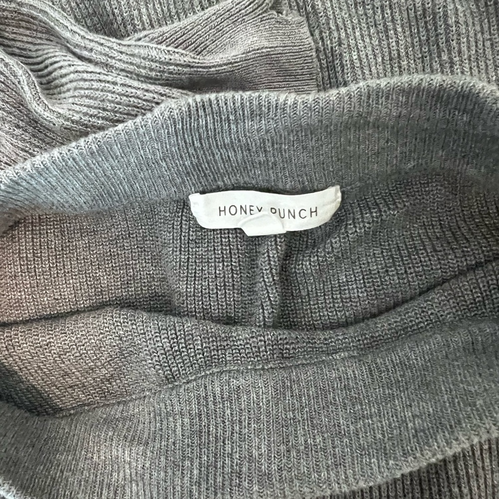 Sweater Set - image 7